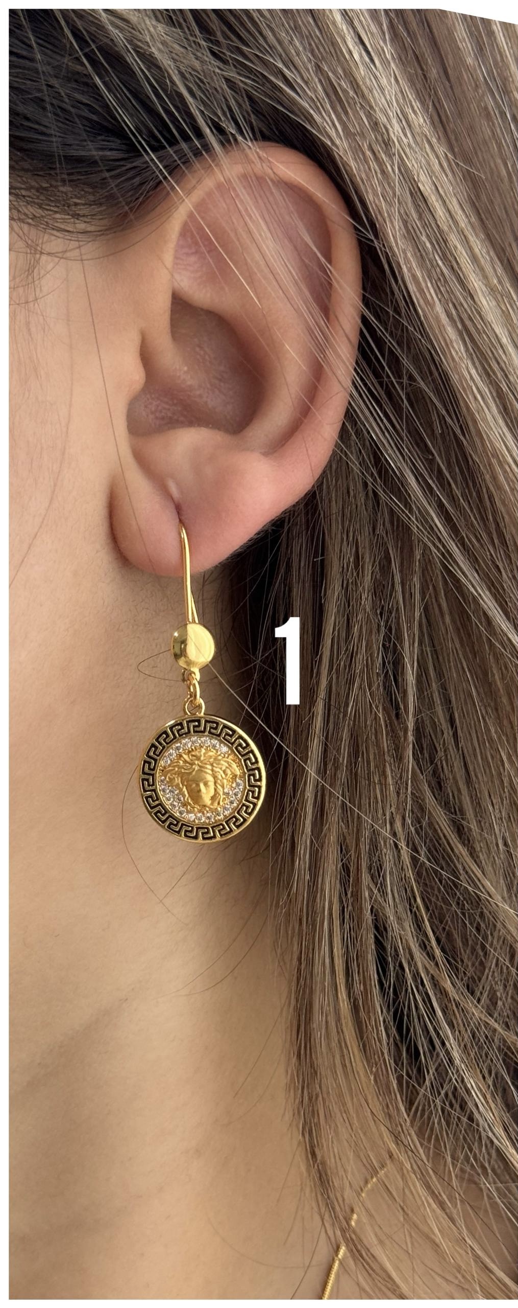 گوشواره ورساچ رنگ ثابت کیفیت عالی